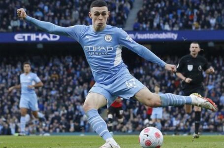 Manchester City’s Phil Foden named 2021-22 Premier League young player of the year
