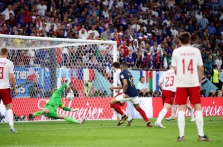 BRACE FROM MBAPPE GIVES LES BLEUS A 2-1 WIN OVER THE DAINES