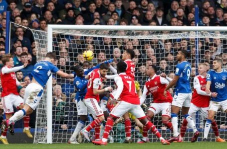 EVERTON STUN ARSENAL 1-0 IN SEAN DYCHE FIRST GAME AS MANAGER