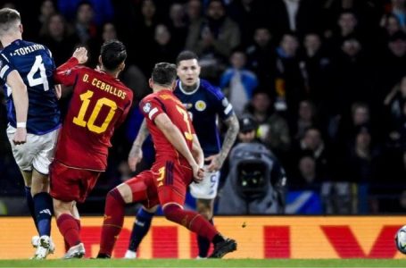 SCOTLAND UPSET SPAIN 2-0 WITH BRACE FROM SCOTT McTOMINAY