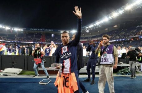 Kylian Mbappe- Al-Hilal make £259m offer for PSG and France forward
