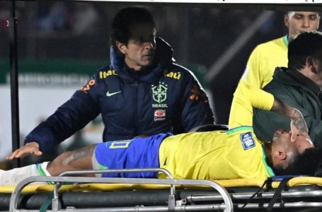 Neymar- Brazil forward to have surgery after anterior cruciate ligament injury
