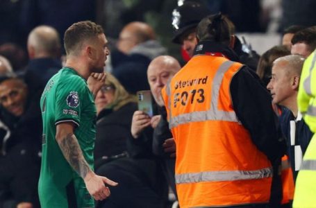 Kieran Trippier- Newcastle defender confronts ’emotional’ fans after defeat and says ‘don’t panic’
