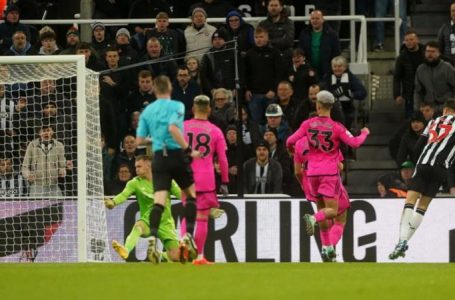 LEWIS MILEY NETS AS NEWCASTLE BEAT 10-MAN FULHAM 3-0 AT HOME
