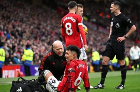 Lisandro Martinez- Manchester United defender to miss eight weeks through injury