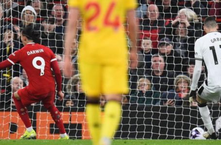 LIVERPOOL BEAT SHEFFIELD UNITED 3-1 @ HOME TO GO BACK ON TOP