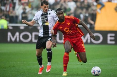 Udinese v Roma match abandoned after Evan Ndicka collapses