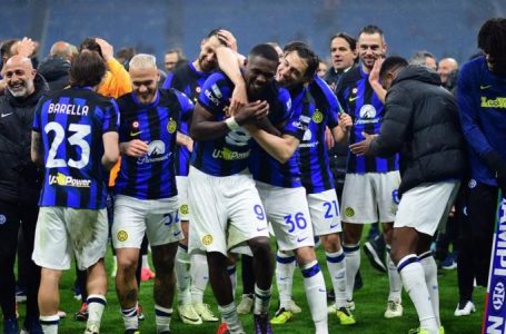 INTER BEAT DERBY RIVALS AC MILAN 2-1 AWAY TO SEAL SERIE A CROWN