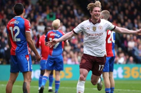 De BRUYNE NETS BRACE AS CITY BEAT PALACE 4-2 AWAY TO REMAIN IN TITLE RACE